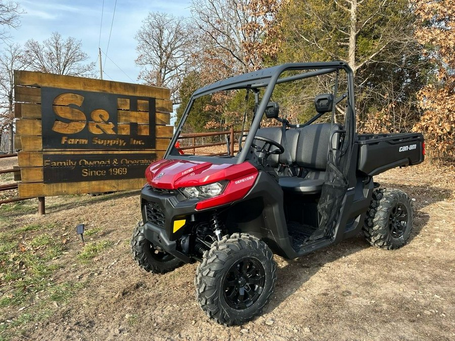 2024 Can-Am® Defender DPS HD10