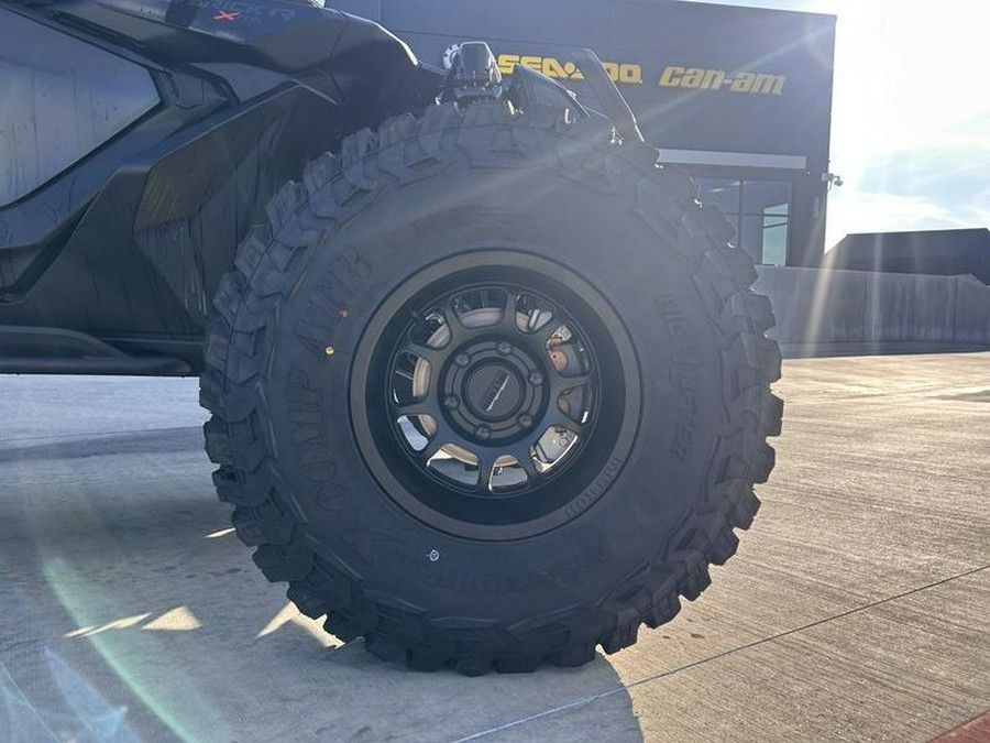 2025 Can-Am® Maverick R Max X RS