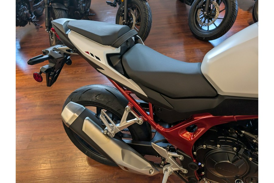 2025 Honda CB750 Hornet