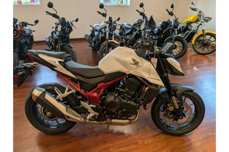 2025 Honda CB750 Hornet