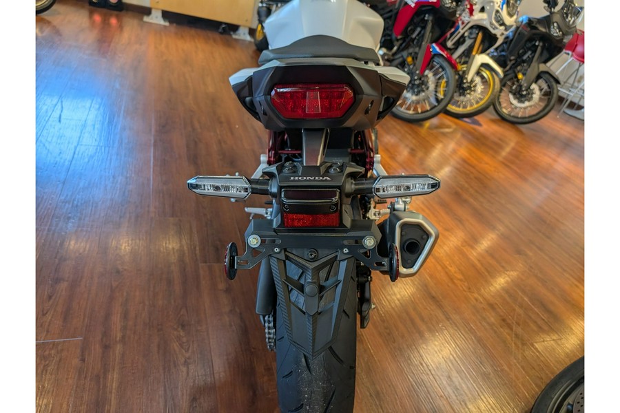 2025 Honda CB750 Hornet