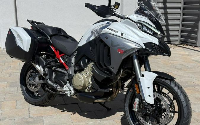 2026 Ducati Multistrada V4 S Travel & Radar Arctic White