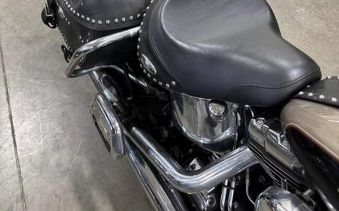 2005 Harley-Davidson® FLSTC - Heritage Softail® Classic