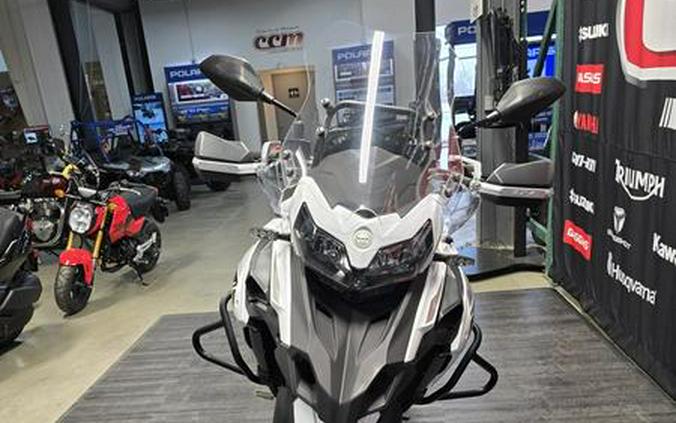 2022 Benelli TRK502X