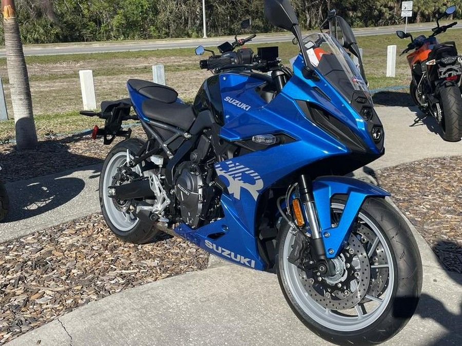 2025 Suzuki GSX-8R