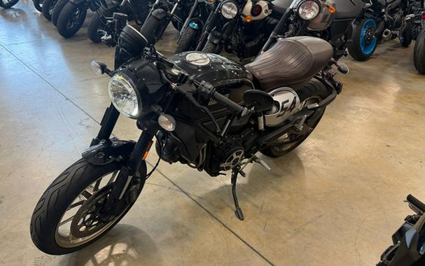 2017 Ducati Scrambler Caf Racer