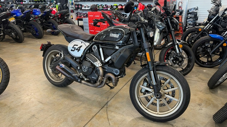 2017 Ducati Scrambler Caf Racer