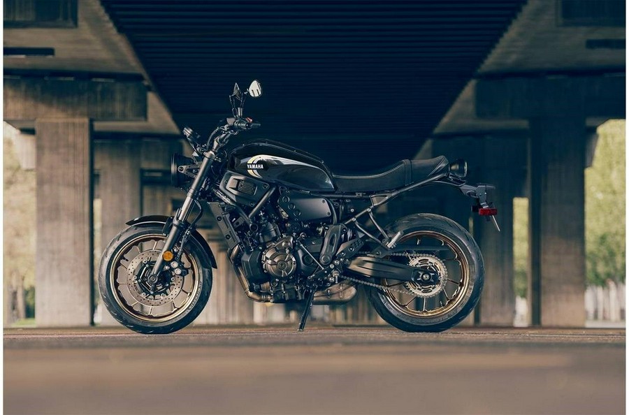 2023 Yamaha XSR700