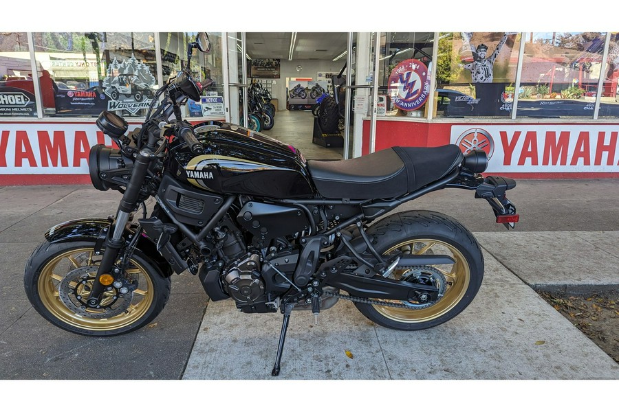 2023 Yamaha XSR700