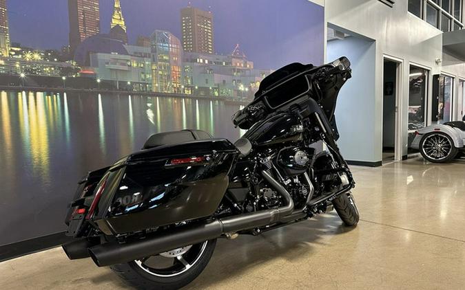 2024 Harley-Davidson FLHX - Street Glide