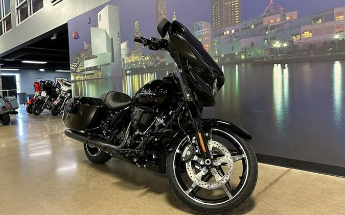 2024 Harley-Davidson FLHX - Street Glide