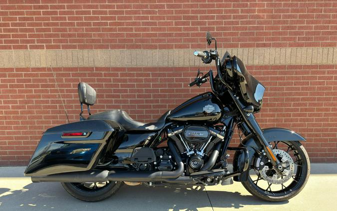 2023 Harley-Davidson Street Glide Special