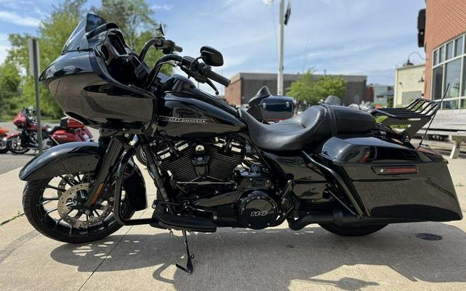 2019 Harley-Davidson® FLTRXS - Road Glide® Special