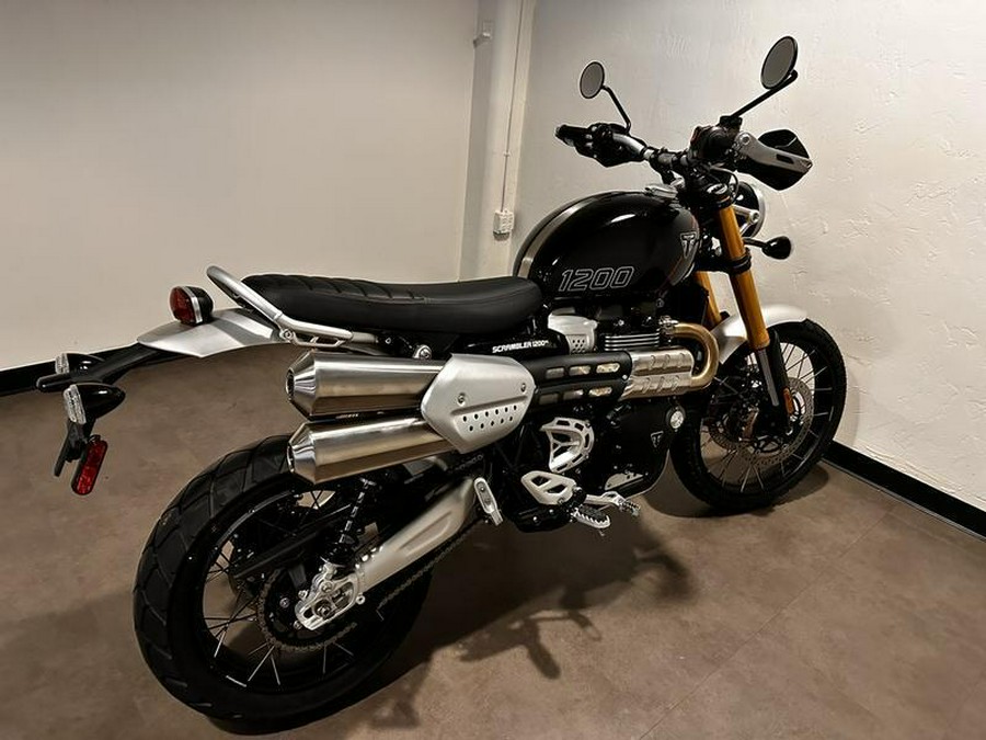 2025 Triumph Scrambler 1200 XE