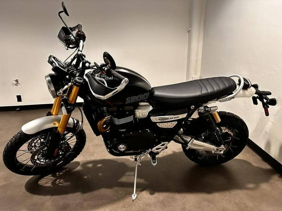 2025 Triumph Scrambler 1200 XE
