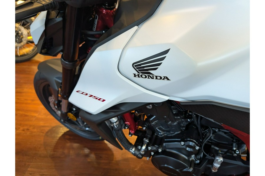 2025 Honda CB750 Hornet