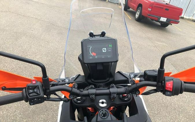 2026 KTM Adventure 390 R