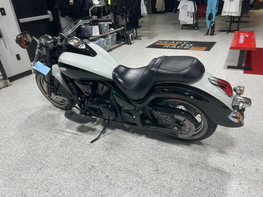 2022 Kawasaki Vulcan 900 Classic