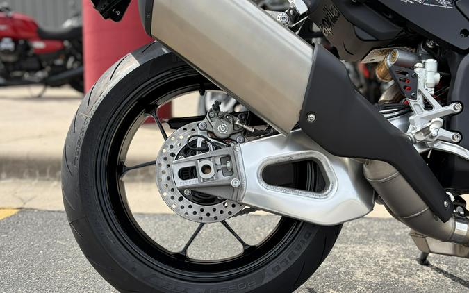 2027 Aprilia Tuono V4