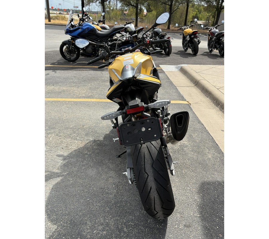 2027 Aprilia Tuono V4