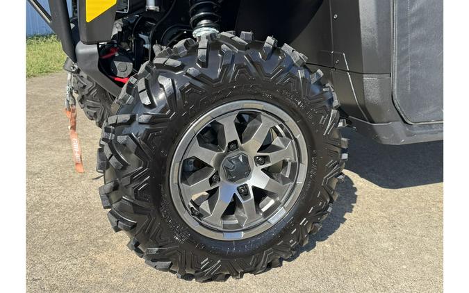 2022 DEFENDER MAX HD10 XT LONESTAR EDITION - Can-Am