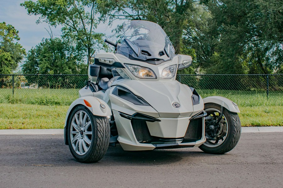 2017 Can-Am Spyder RT Limited