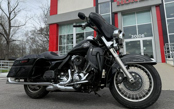 2010 Harley-Davidson Ultra Classic® Electra Glide® Peace Officer Special Edition