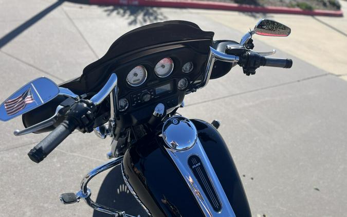 2010 Harley-Davidson® Street Glide® FLHX BLACK