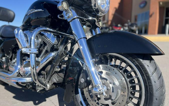2010 Harley-Davidson® Street Glide® FLHX BLACK