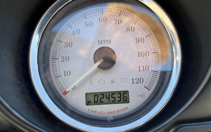 2010 Harley-Davidson® Street Glide® FLHX BLACK