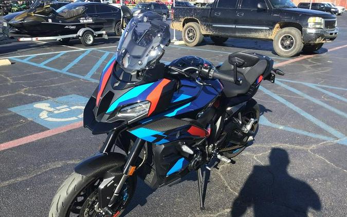 2024 BMW M 1000 XR Blackstorm Metallic/M Motorsport