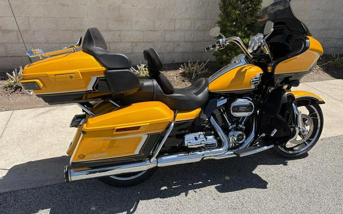 2022 Harley-Davidson® FLTRKSE - CVO™ Road Glide® Limited