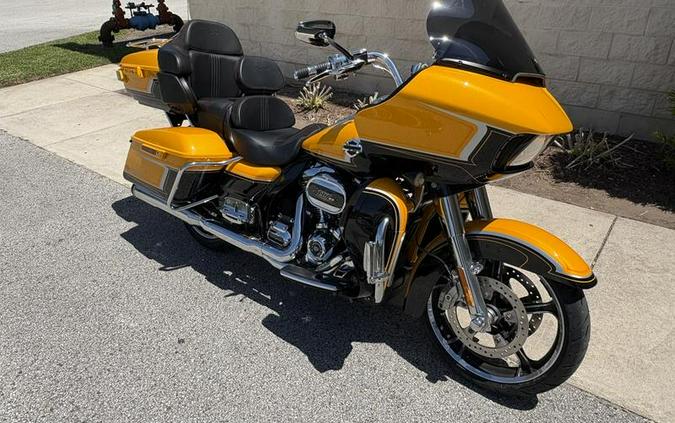 2022 Harley-Davidson® FLTRKSE - CVO™ Road Glide® Limited