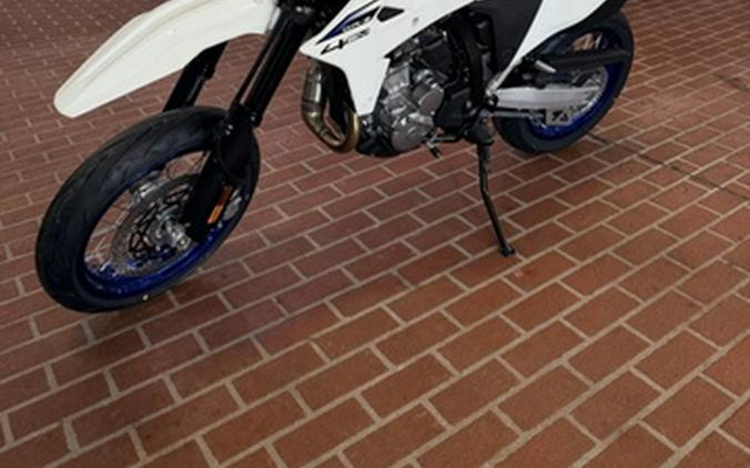 2026 Suzuki DR-Z4SM