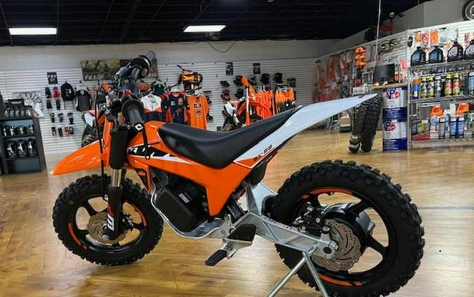 2024 KTM SX-E 2