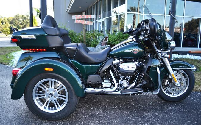 2024 Harley-Davidson Tri Glide Ultra - FLHTCUTG