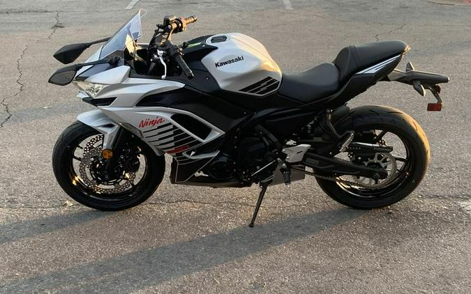 2026 Kawasaki Ninja® 650 ABS