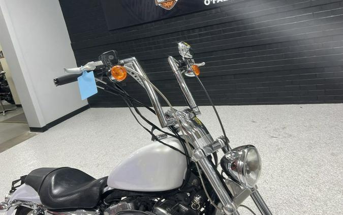 2008 Harley-Davidson Sportster XL883C - 883 Custom