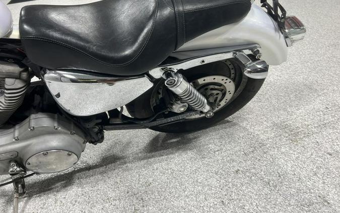 2008 Harley-Davidson Sportster XL883C - 883 Custom