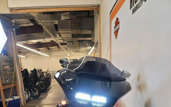 2019 Harley-Davidson Road Glide Ultra Black FLTRU