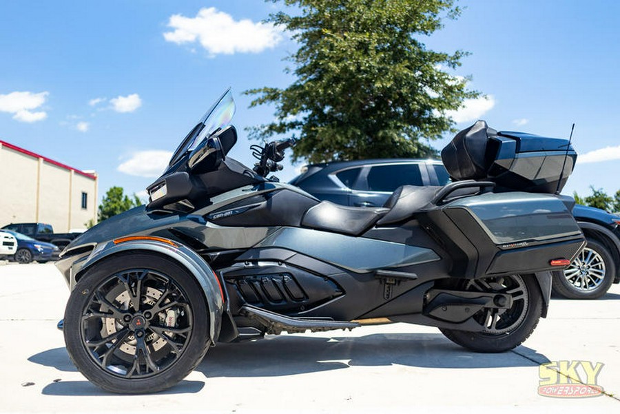 2020 Can-Am® Spyder® RT Limited Dark