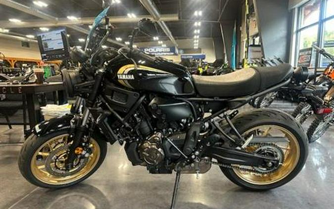 2023 Yamaha XSR700