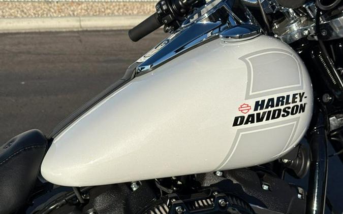 2021 Harley-Davidson® Softail® Sport Glide®