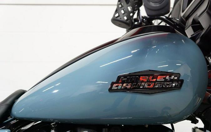 2024 Harley-Davidson FLHX - Street Glide