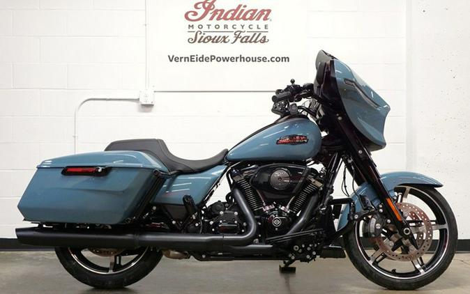 2024 Harley-Davidson FLHX - Street Glide