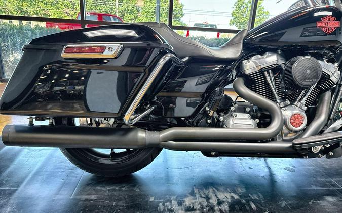 2022 Harley-Davidson® Electra Glide® Standard Vivid Black