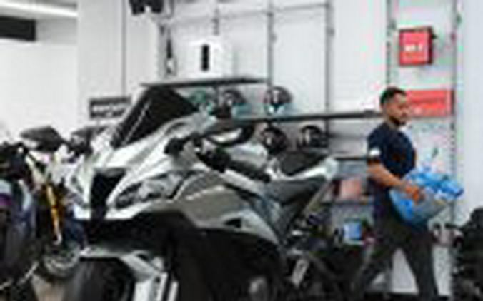 2018 Kawasaki Ninja ZX10R