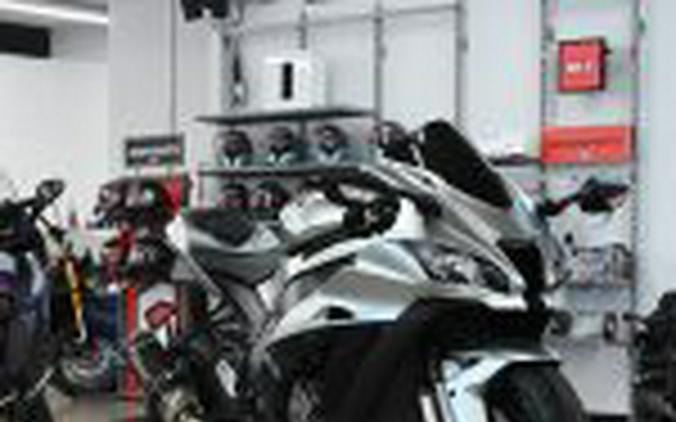 2018 Kawasaki Ninja ZX10R