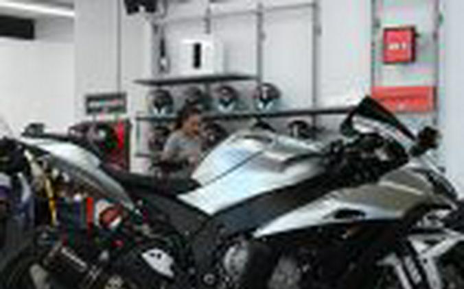 2018 Kawasaki Ninja ZX10R