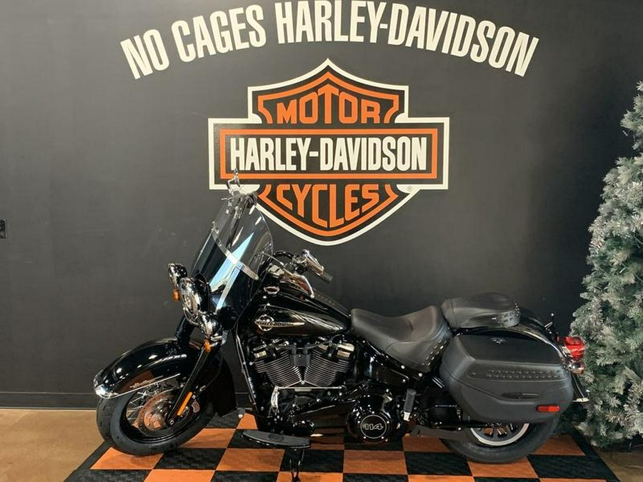 2020 Harley-Davidson® FLHCS - Heritage Classic 114